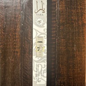 Yara Eau de Parfum Spray White Moi NIB